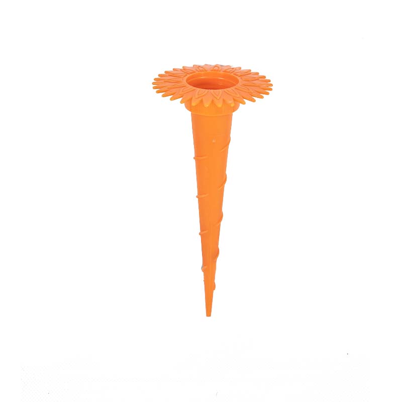 Plastic Self-Irrigation TS7004 WATERING SPIKE WITH 6PCS